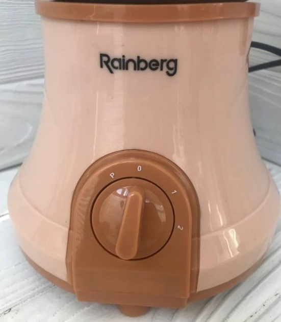 Компактна кавомолка Rainberg RB-2207 — роторна електрична модель для щоденного помелу зерен