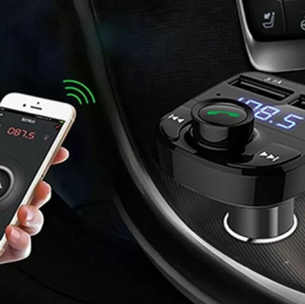 Автомобільний FM-трансмітер CAR X8 — Bluetooth-модулятор з MP3 для зручного прослуховування музики